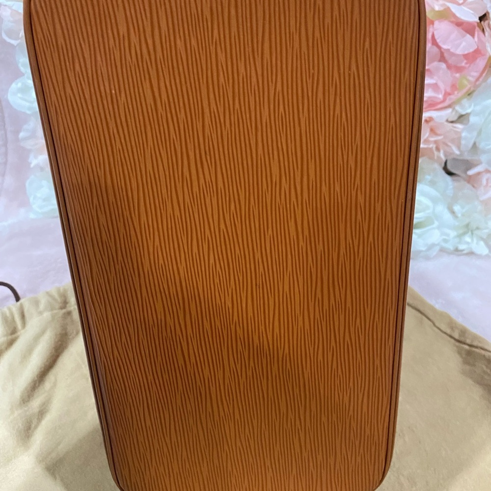 Louis Vuitton Cipango Gold Epi Leather Alma PM - Picture 8 of 12